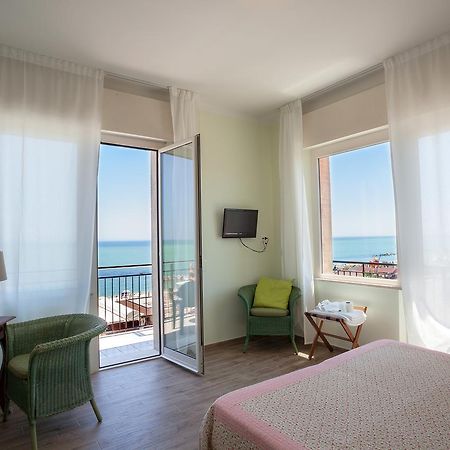 Hotel Bianchi Nicola Porto Recanati Ngoại thất bức ảnh